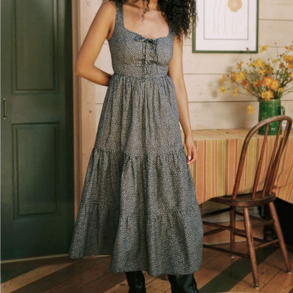 EUC Christy Dawn Adele Dress in Midnight Floral - size S